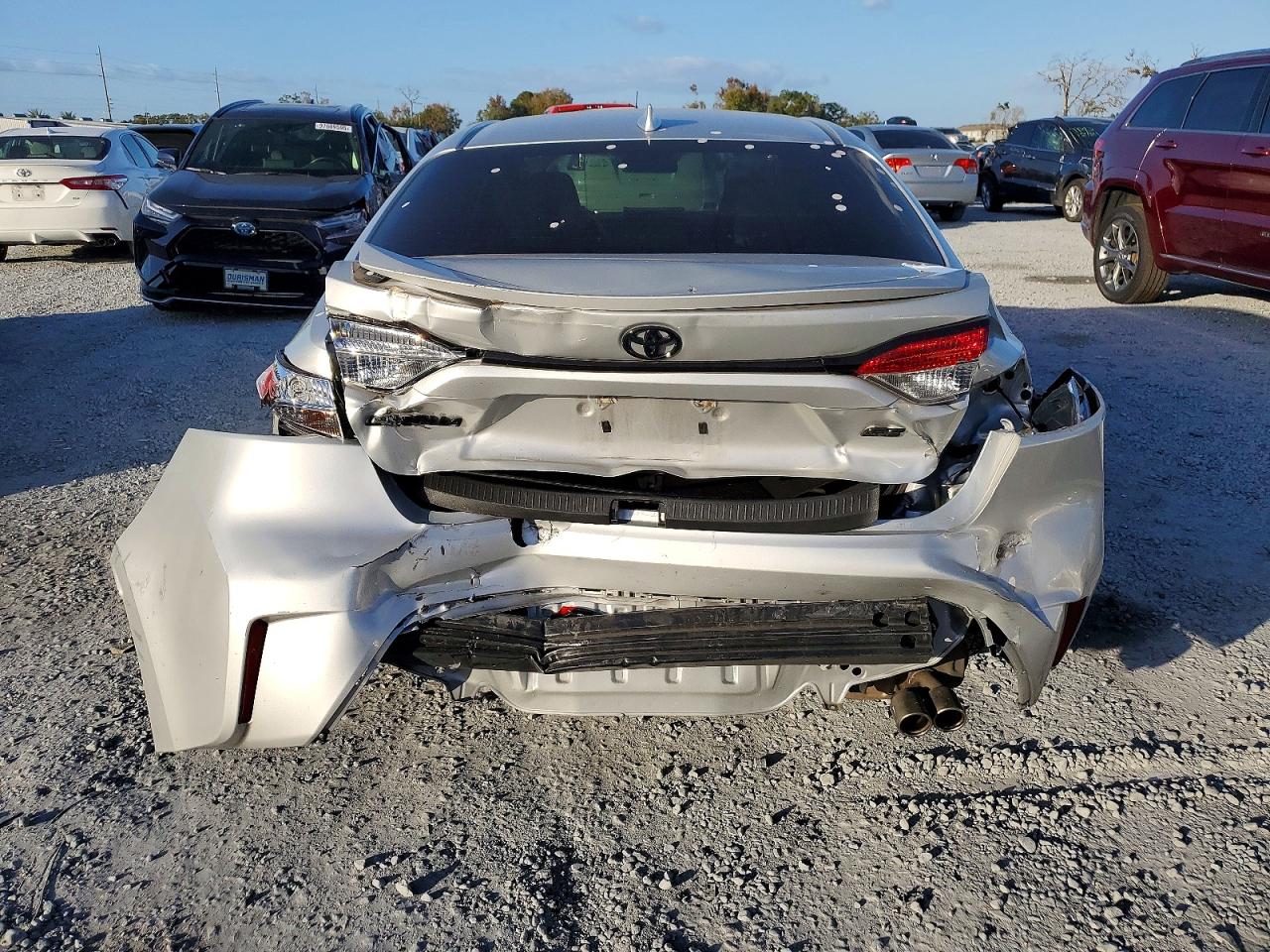 2024 TOYOTA COROLLA SE photo 6