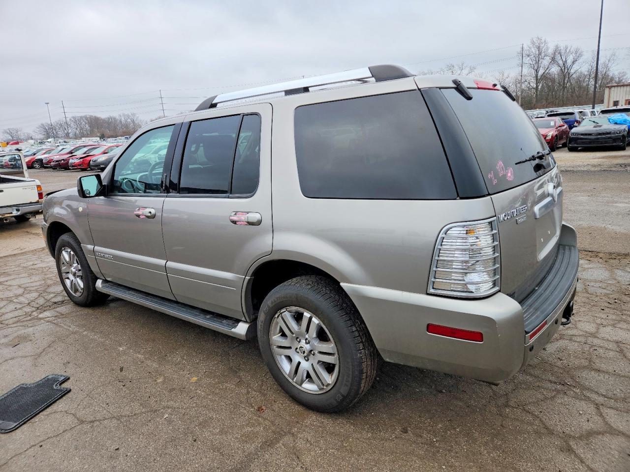 2008 MERCURY MOUNTAINEER PREMIER photo 2