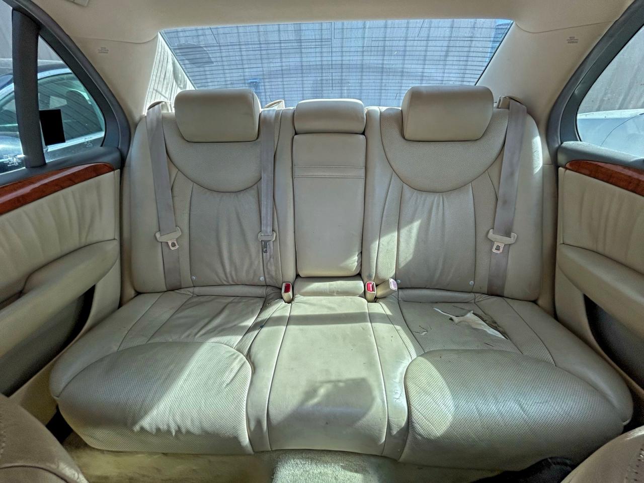 2005 LEXUS LS 430 photo 14