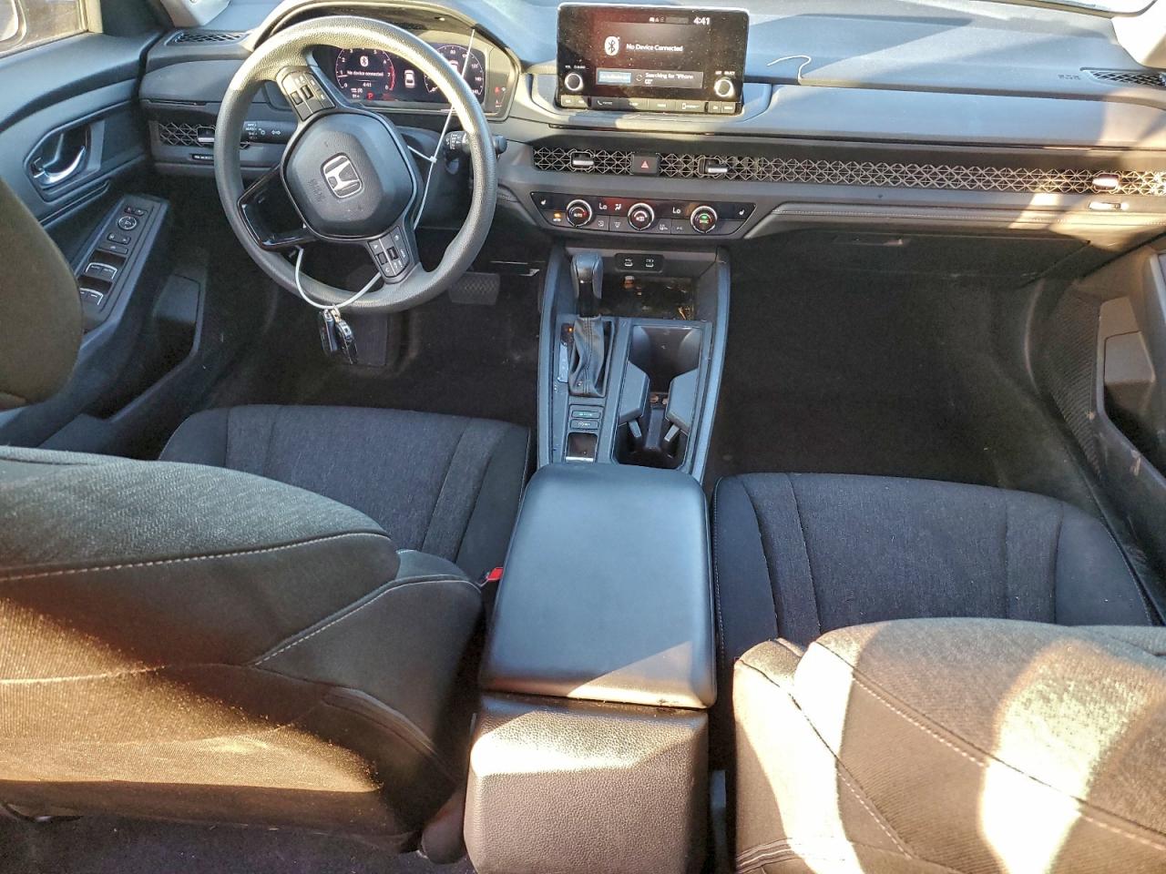 2024 HONDA ACCORD EX photo 8