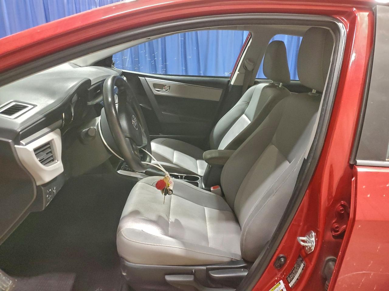2015 TOYOTA COROLLA L photo 7