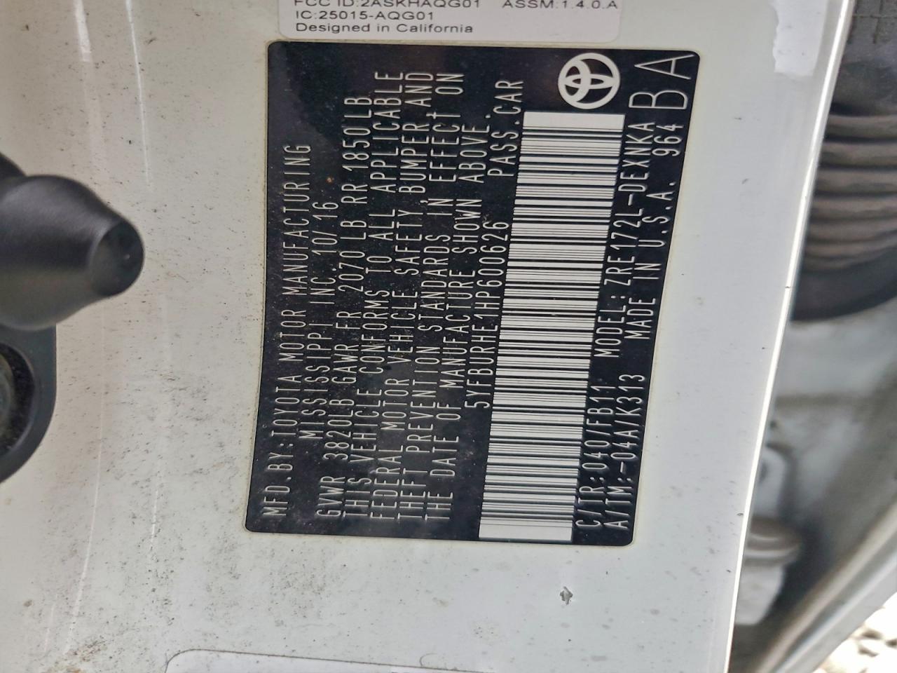 2017 TOYOTA COROLLA L photo 12