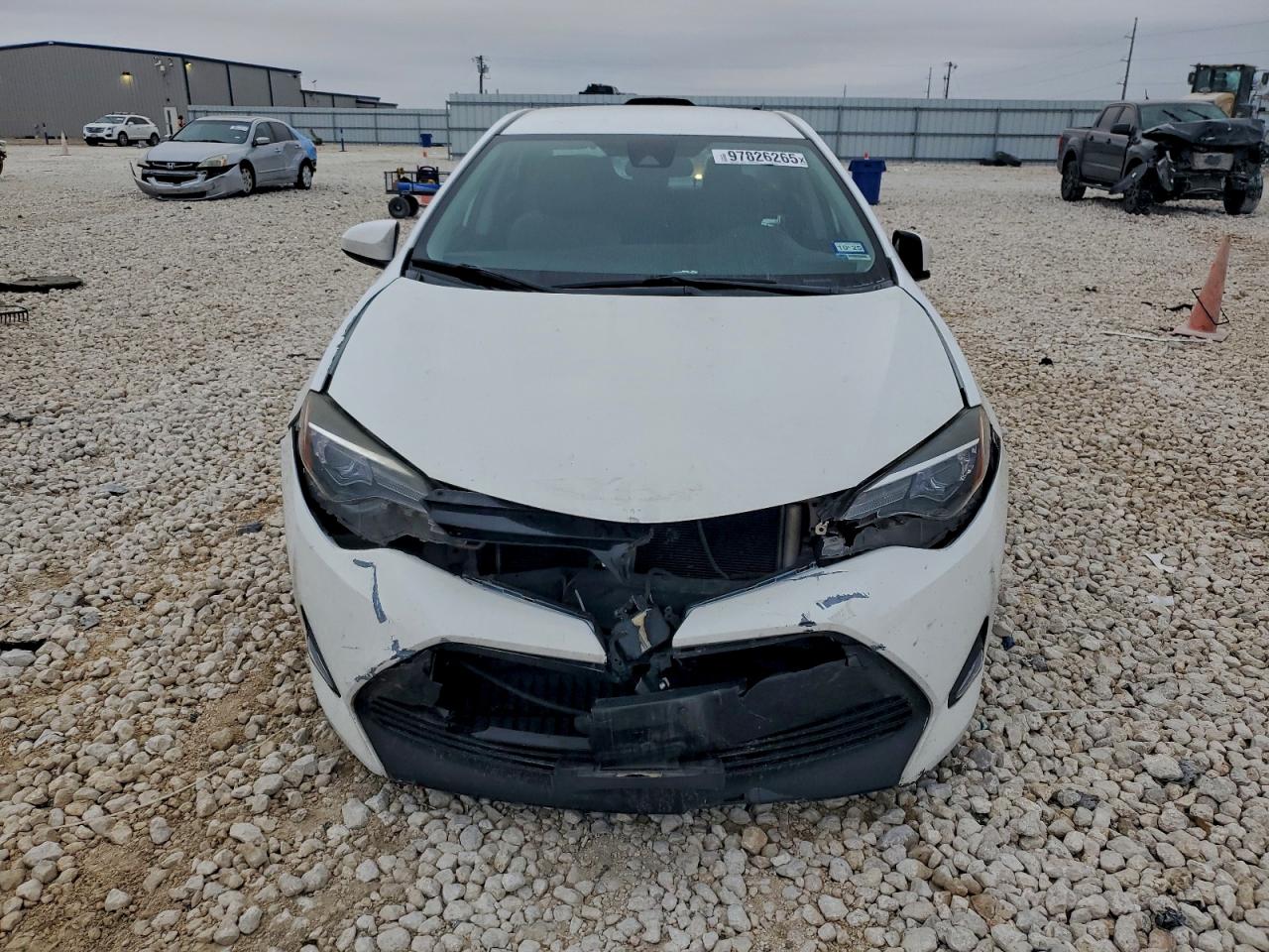 2017 TOYOTA COROLLA L photo 5