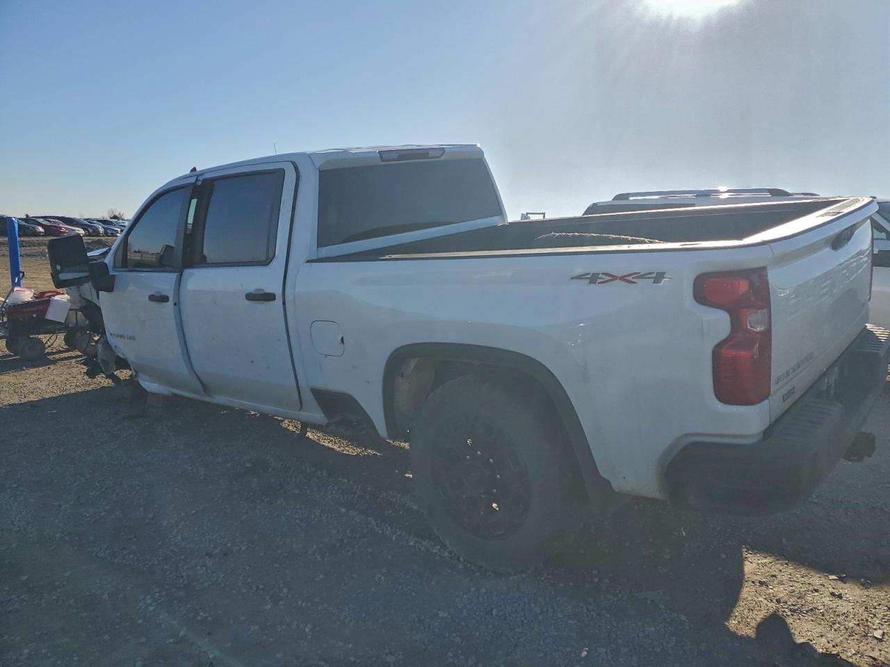2021 CHEVROLET SILVERADO K2500 CUSTOM photo 2