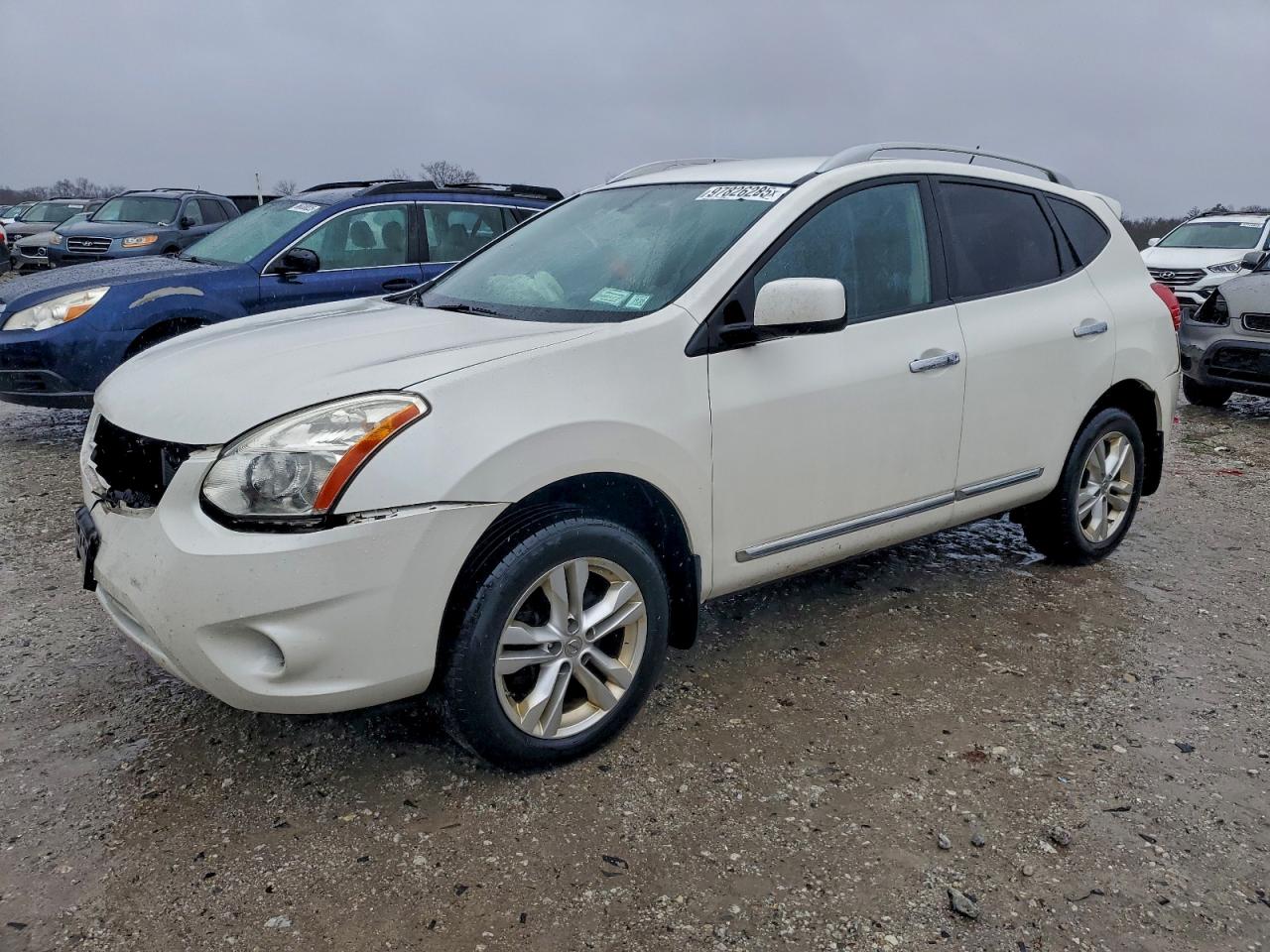 2013 NISSAN ROGUE