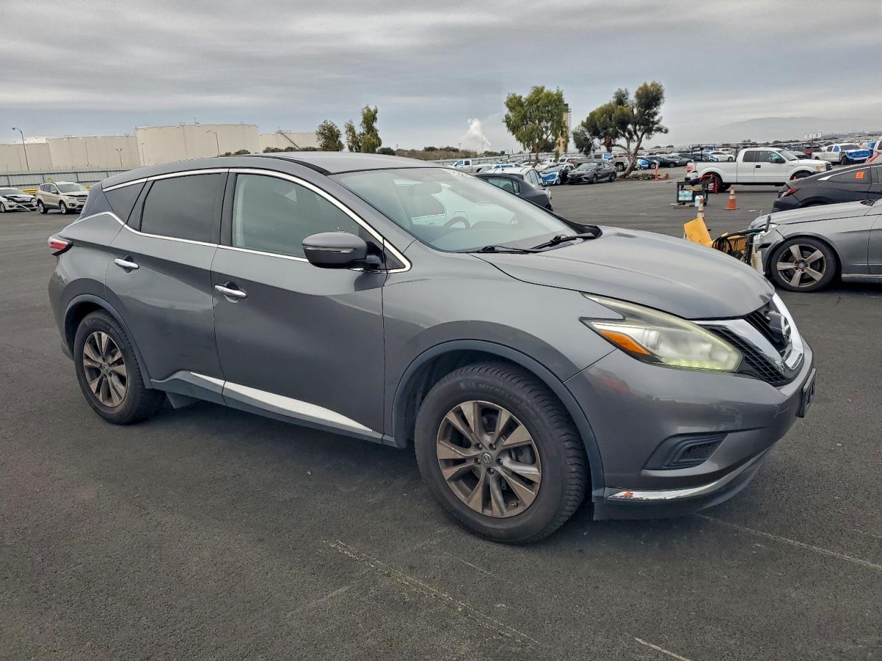 2015 NISSAN MURANO S photo 4