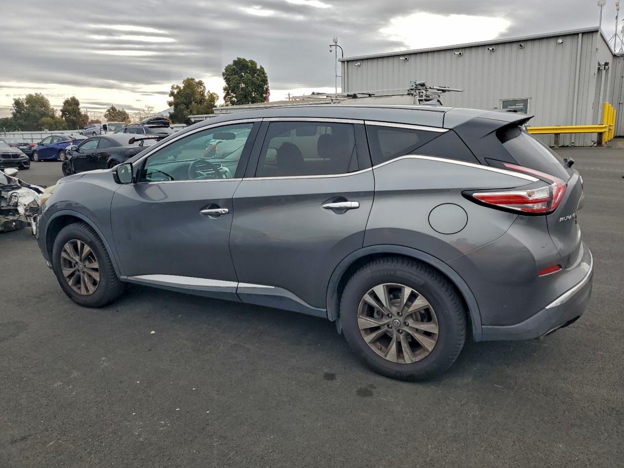 2015 NISSAN MURANO S photo 2