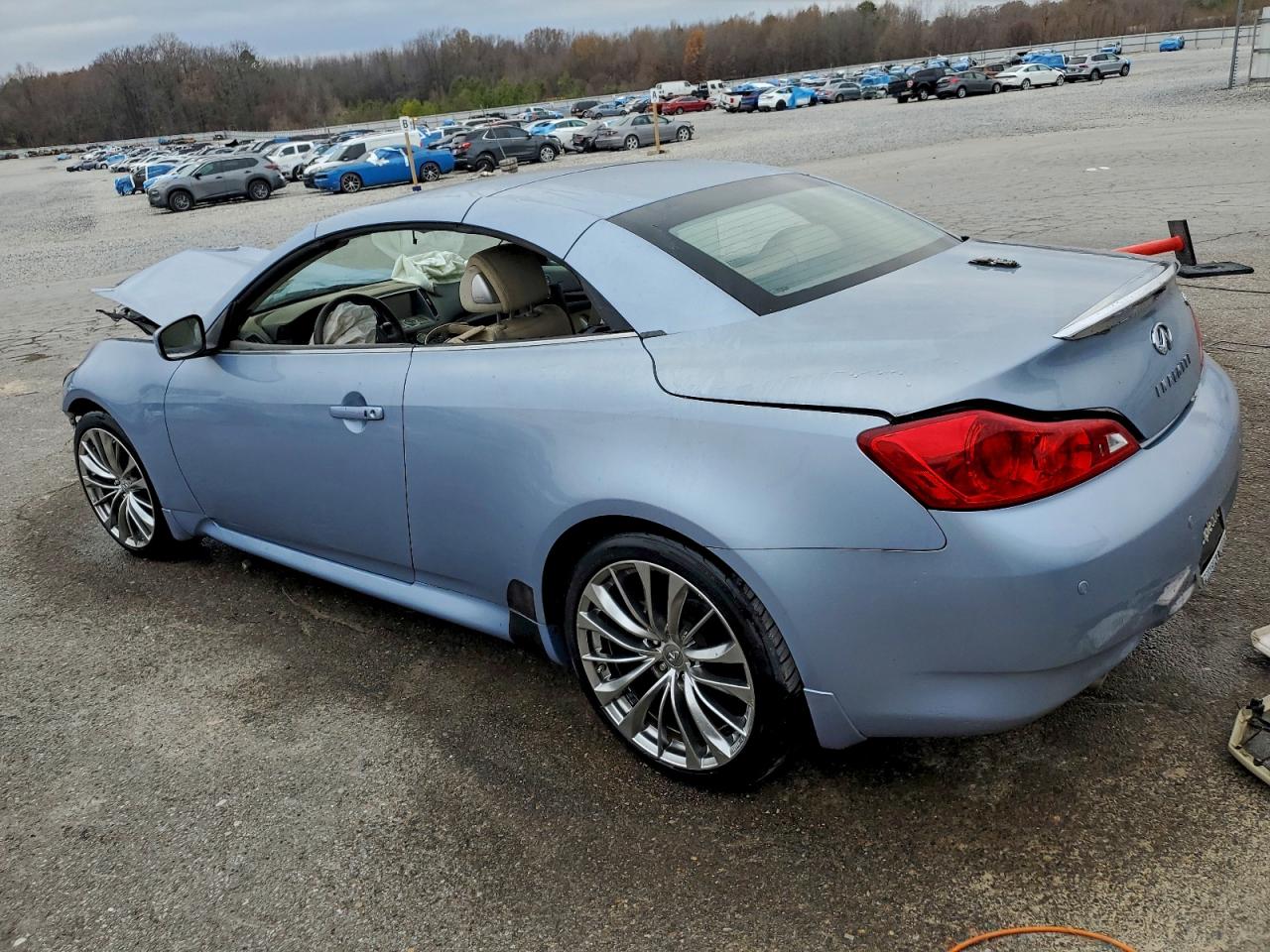 2013 INFINITI G37 SPORT photo 2