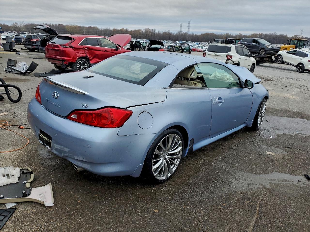 2013 INFINITI G37 SPORT photo 3
