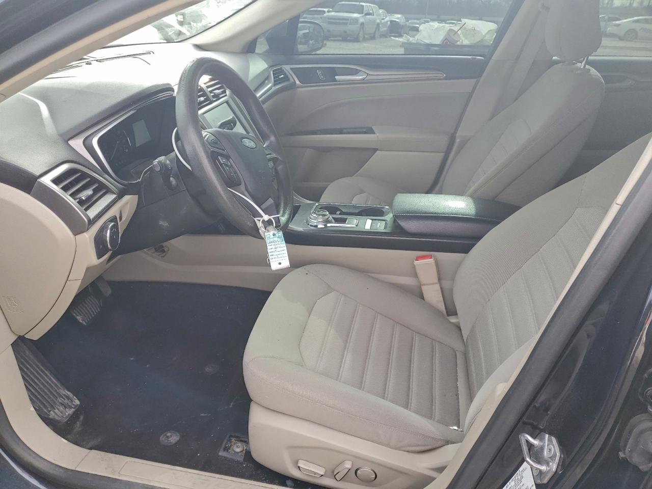 2020 FORD FUSION SE photo 7