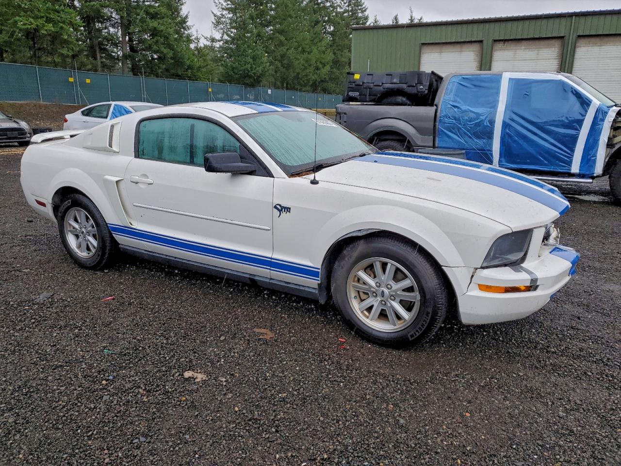 2006 FORD MUSTANG photo 4