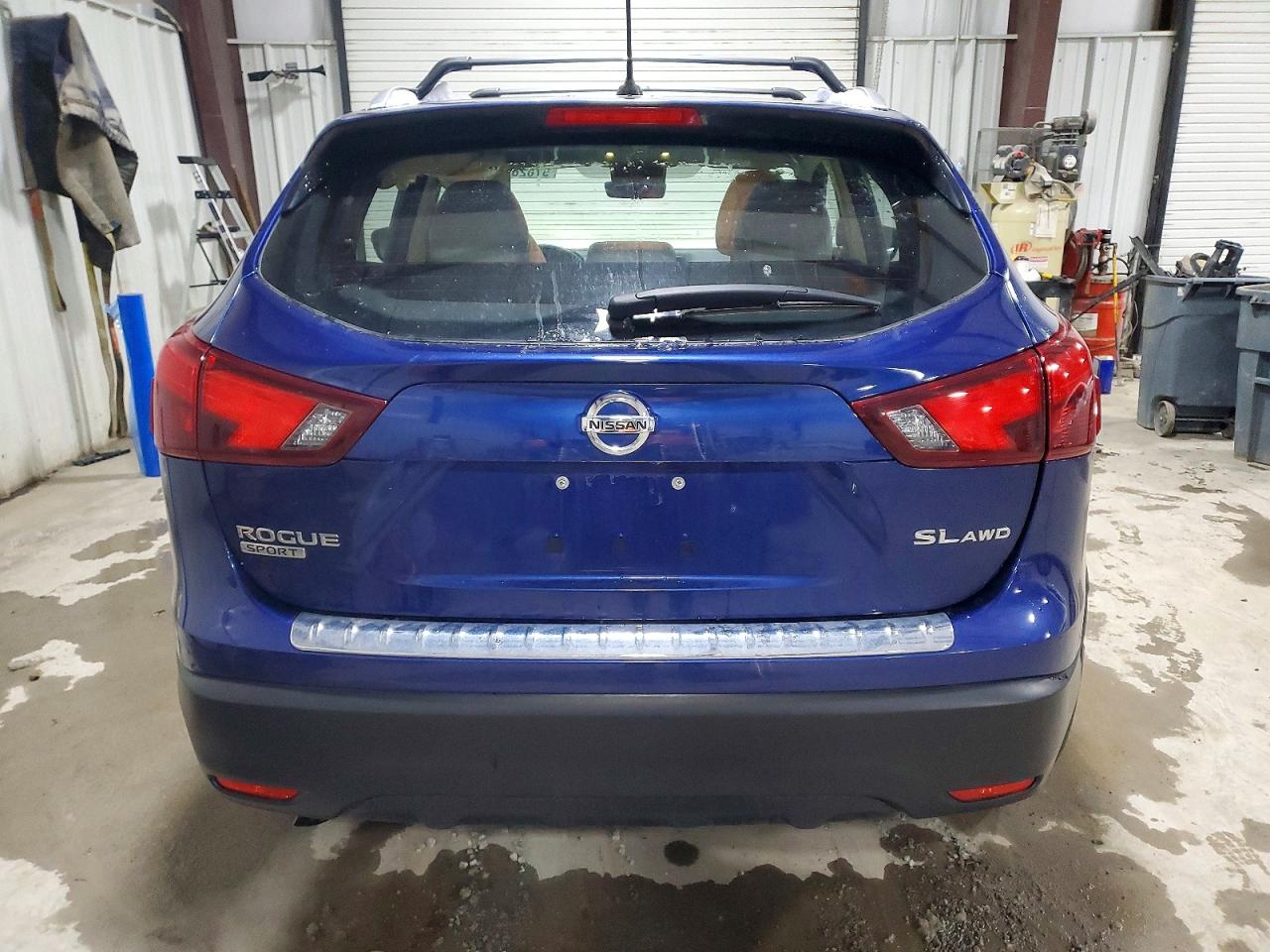 2018 NISSAN ROGUE SPORT SL photo 11