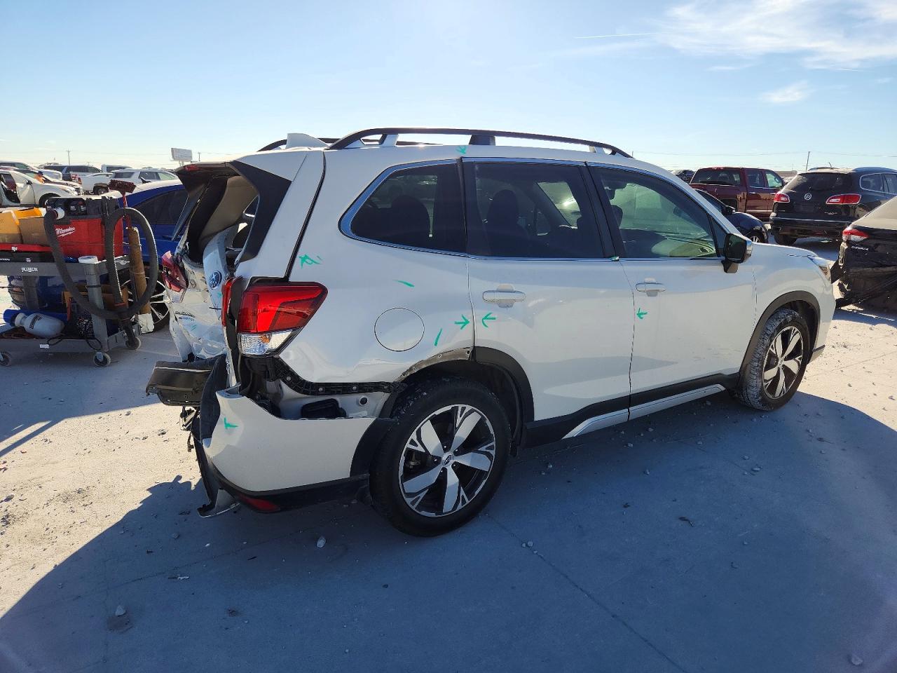 2020 SUBARU FORESTER TOURING photo 3