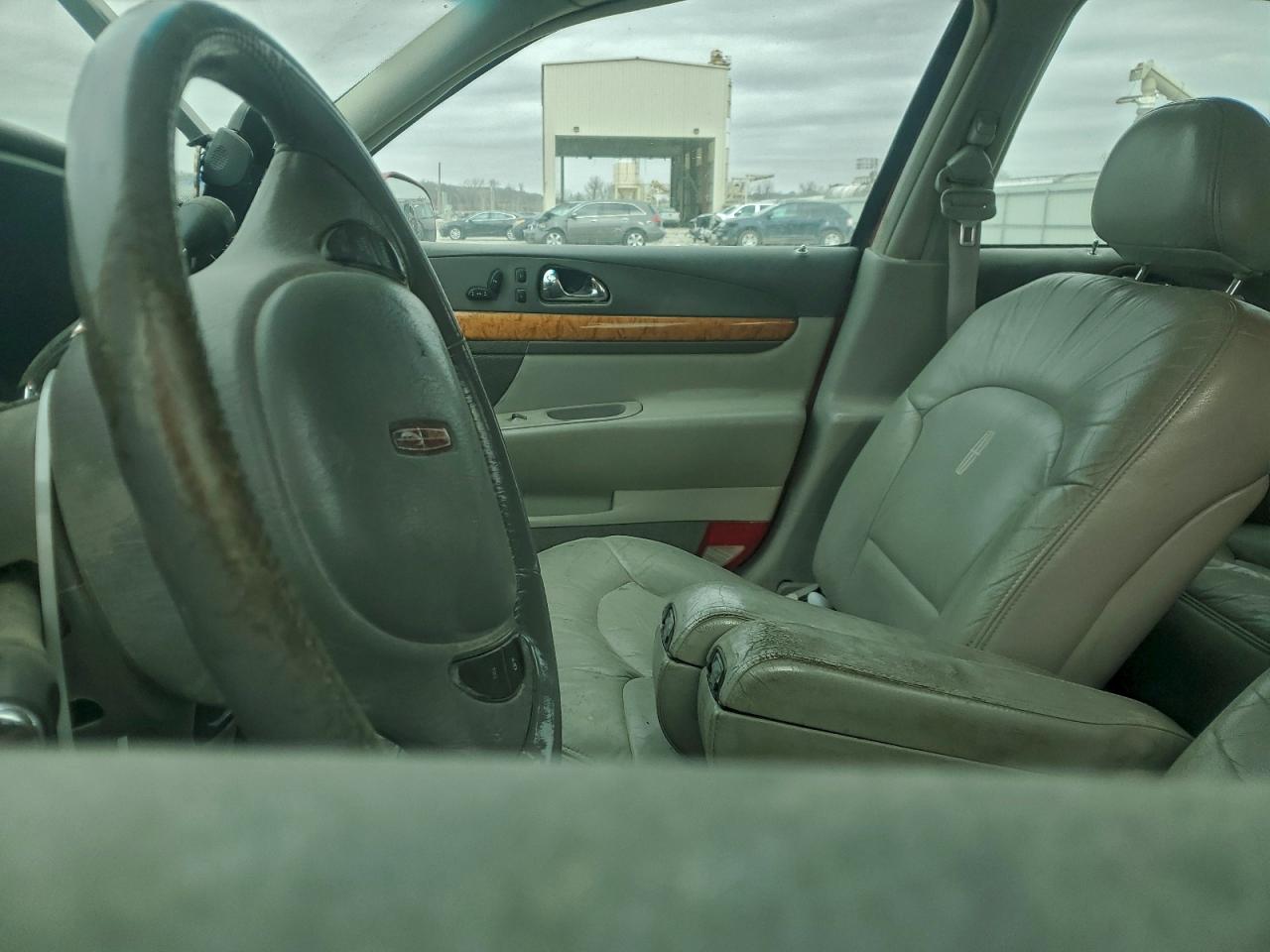 1999 LINCOLN CONTINENTAL photo 7