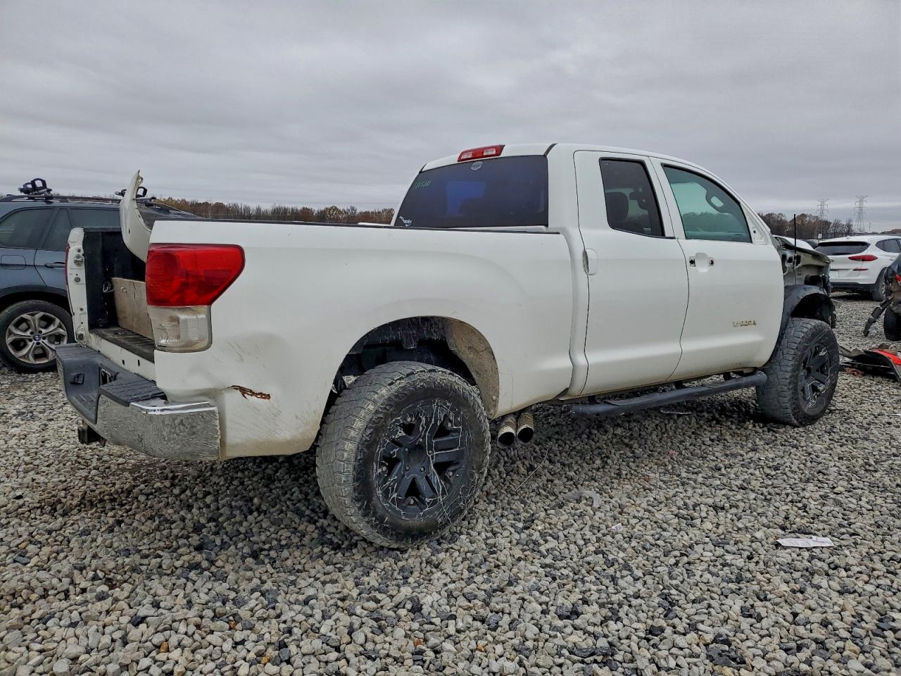 2013 TOYOTA TUNDRA DOUBLE CAB SR5 photo 3