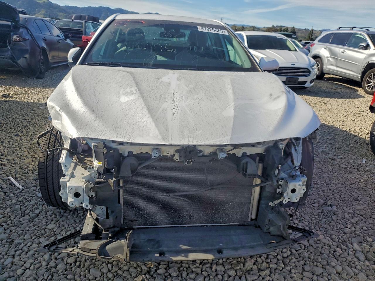 2020 TOYOTA CAMRY SE photo 5