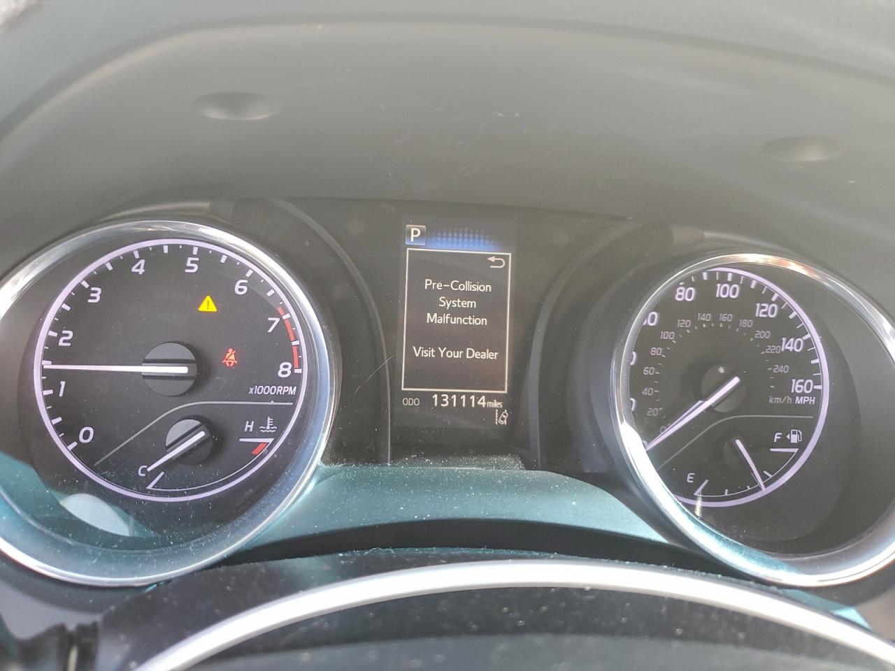 2020 TOYOTA CAMRY SE photo 9