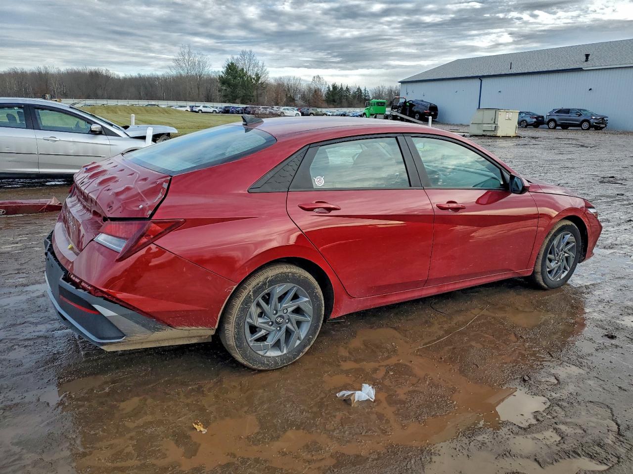 2024 HYUNDAI ELANTRA SEL photo 3