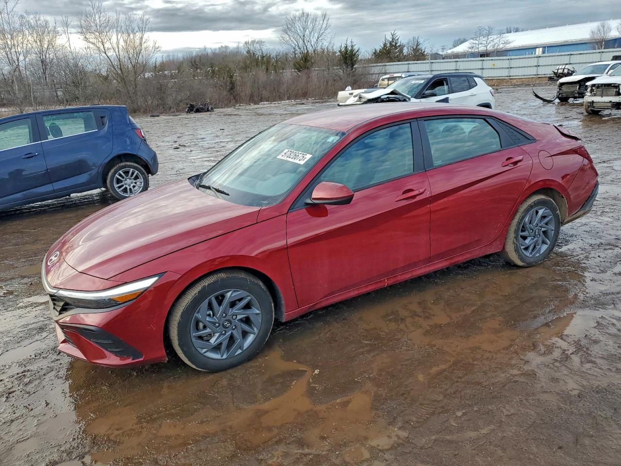 2024 HYUNDAI ELANTRA