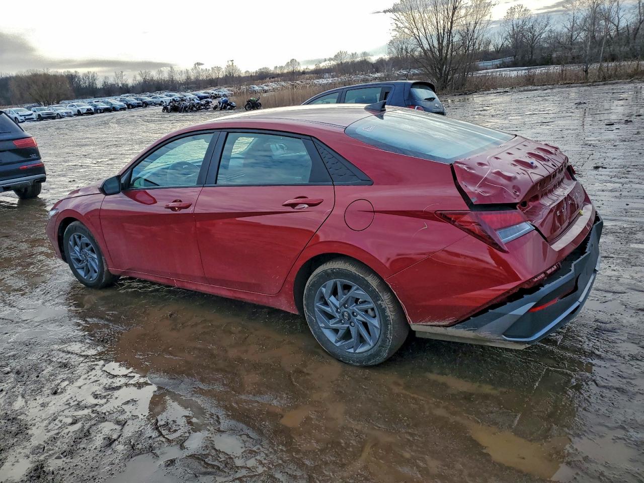 2024 HYUNDAI ELANTRA SEL photo 2