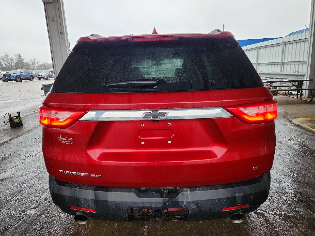 2020 CHEVROLET TRAVERSE LT photo 6