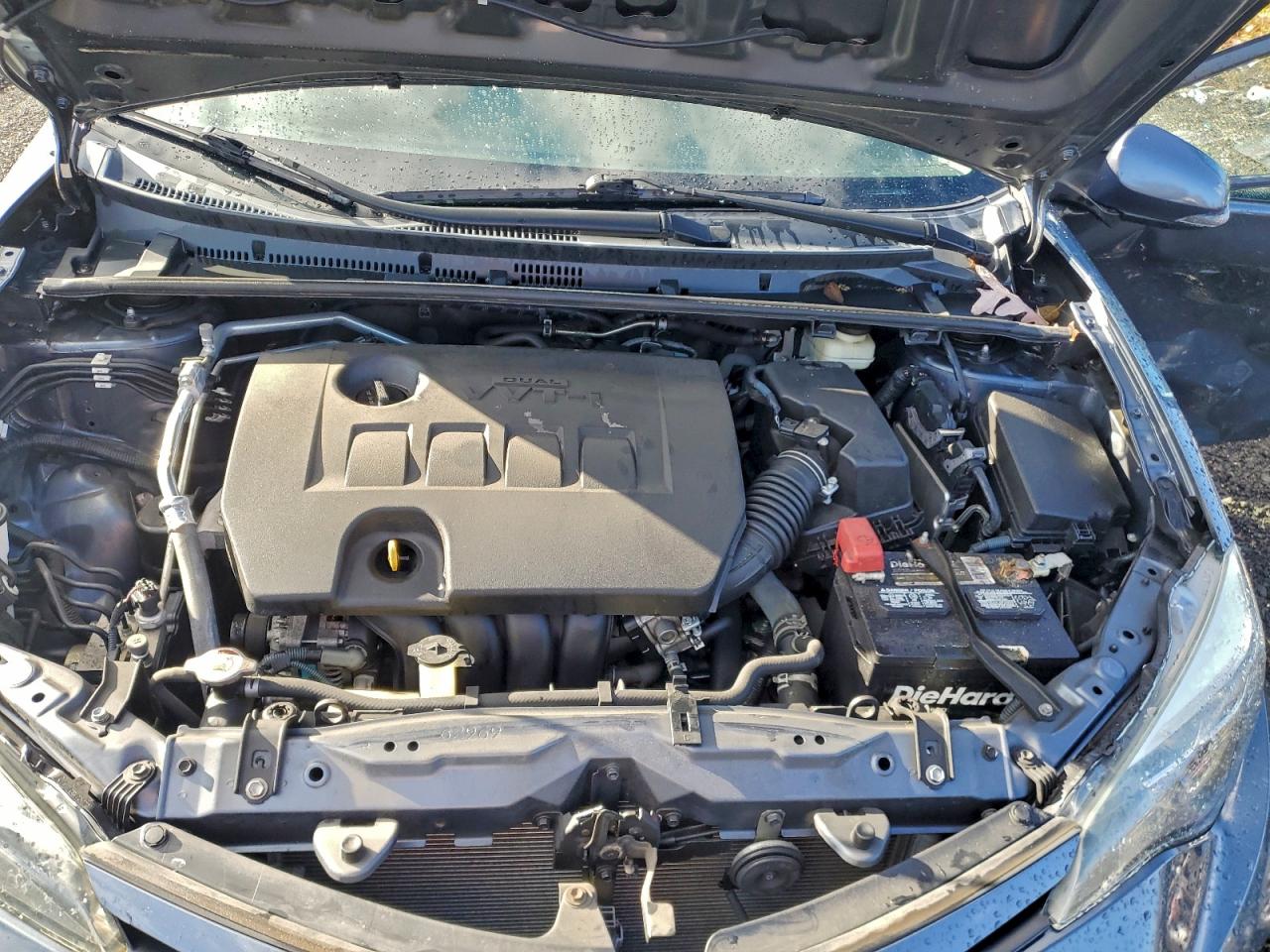 2018 TOYOTA COROLLA L photo 11