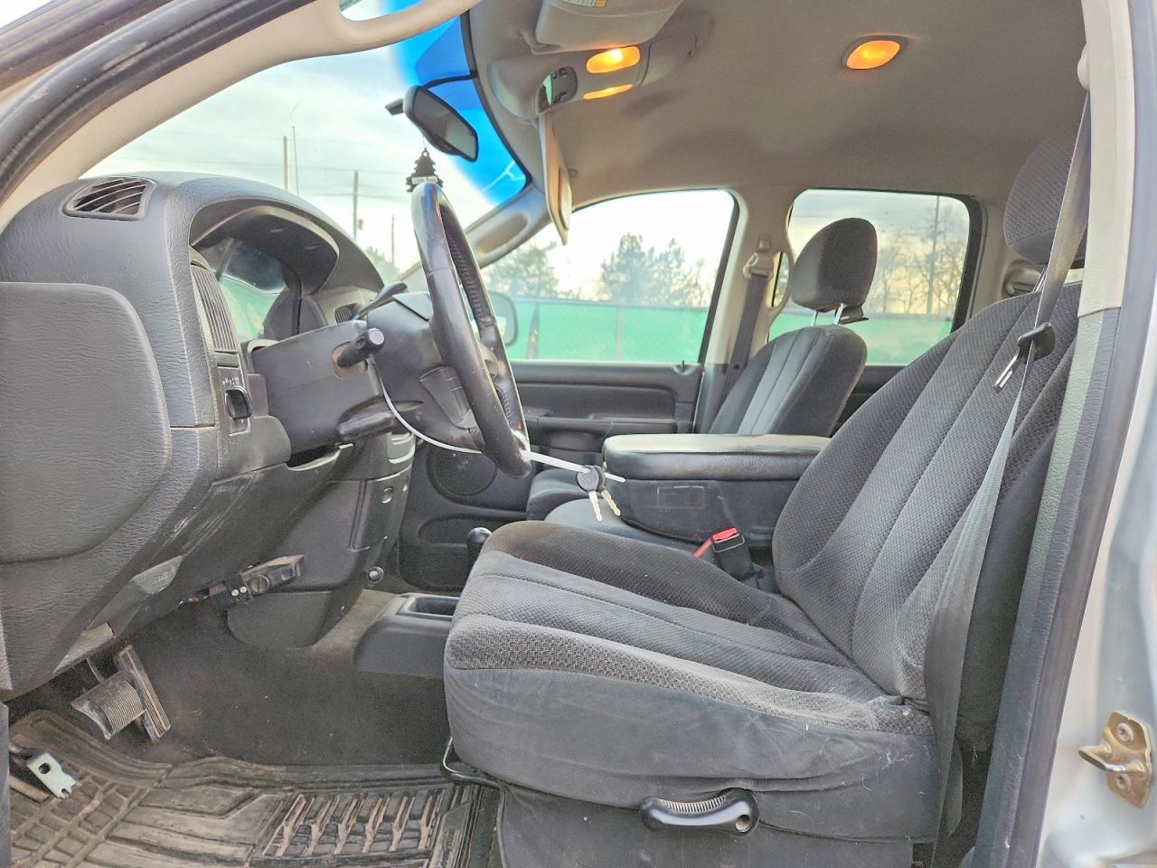 2002 DODGE RAM 1500 photo 7