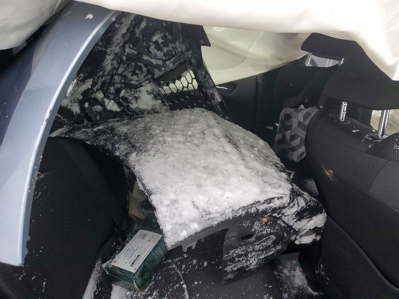 2019 TOYOTA PRIUS photo 10