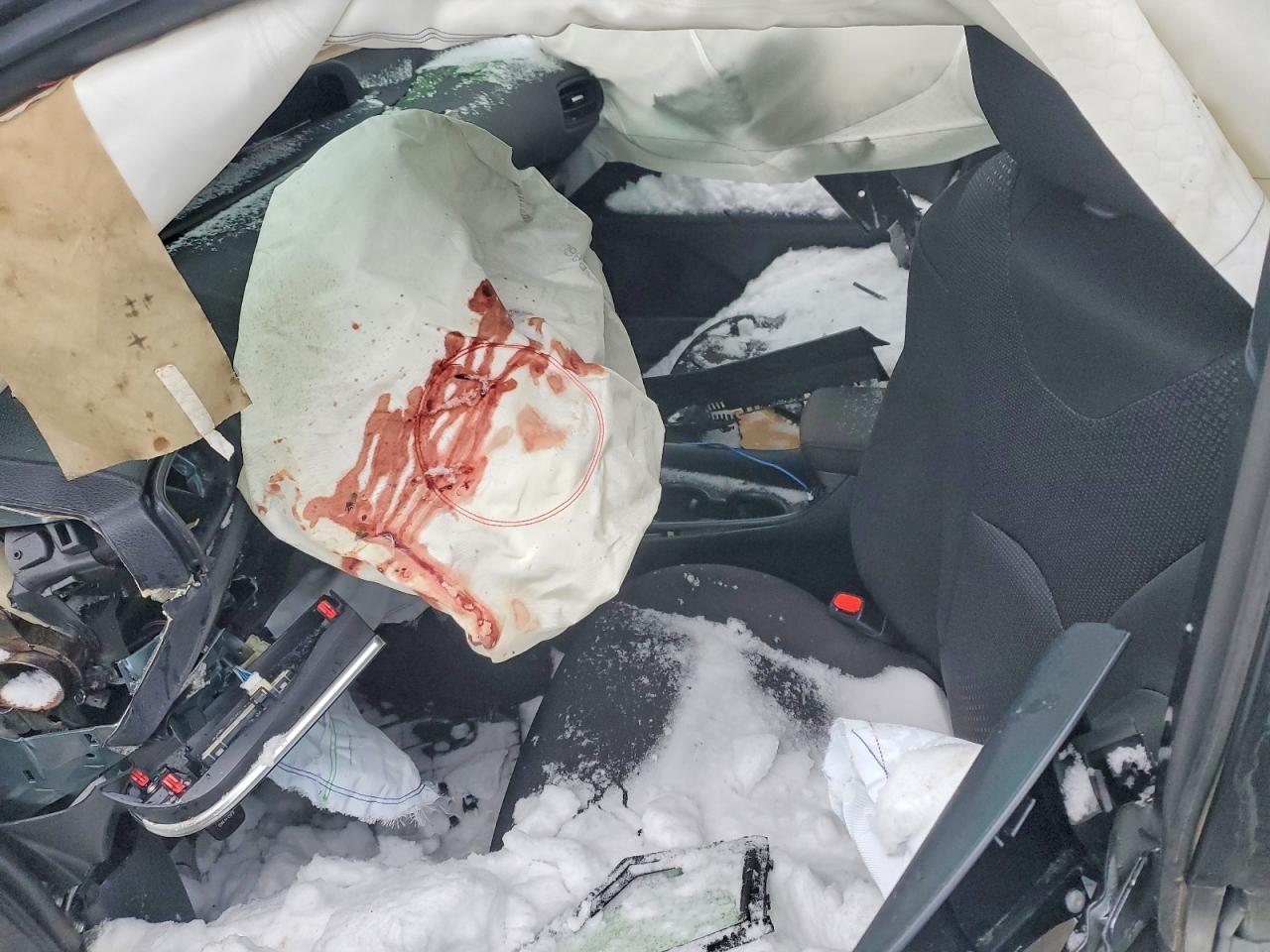 2019 TOYOTA PRIUS photo 7