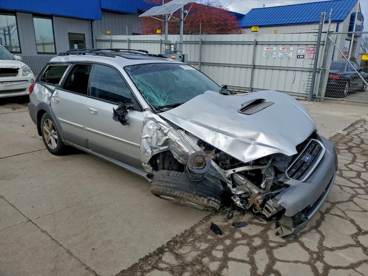 2007 SUBARU LEGACY OUTBACK photo 4