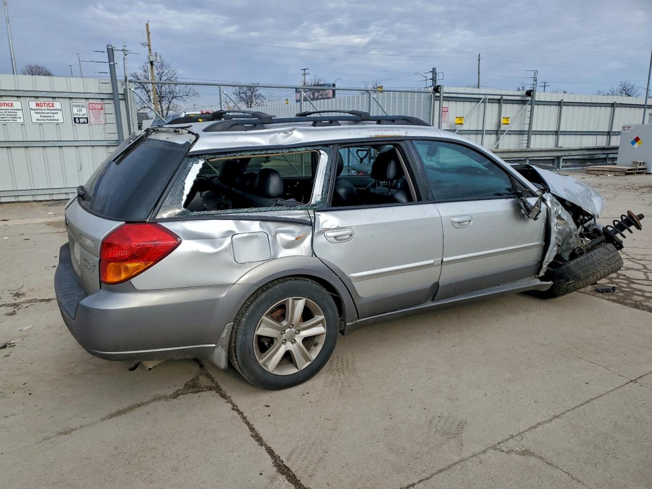 2007 SUBARU LEGACY OUTBACK photo 3