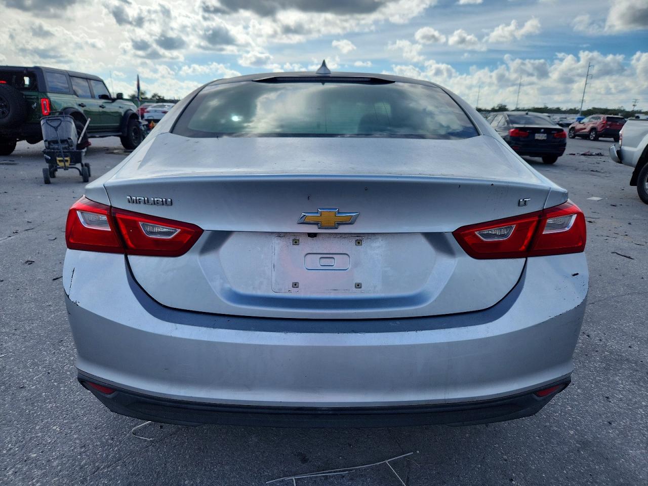2016 CHEVROLET MALIBU LT photo 6