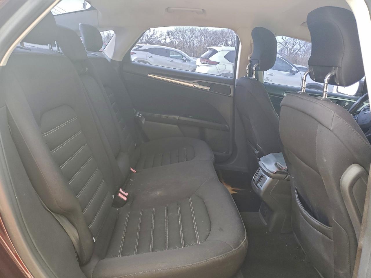 2013 FORD FUSION SE photo 28