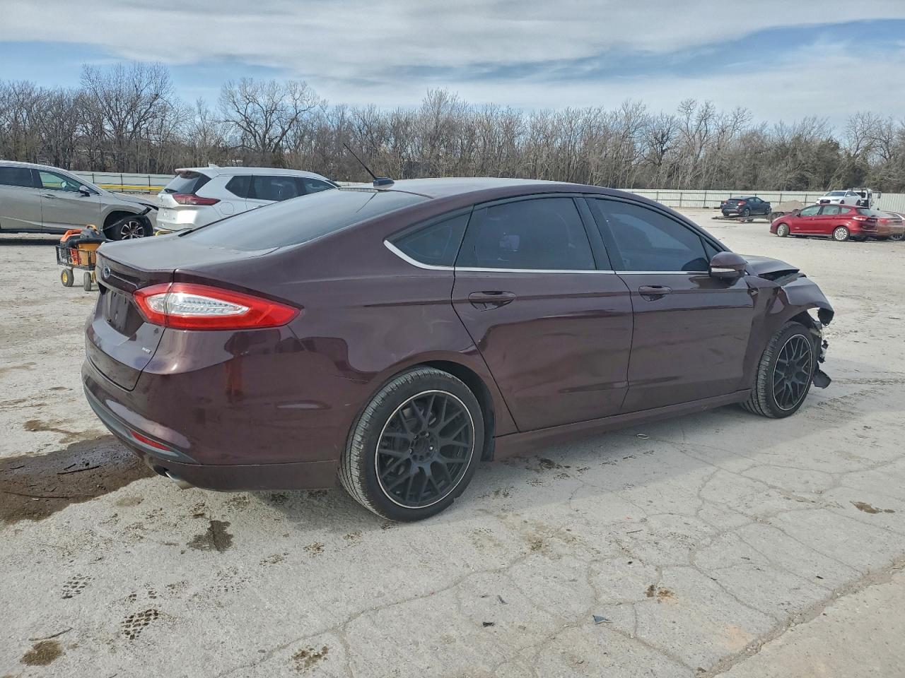 2013 FORD FUSION SE photo 7