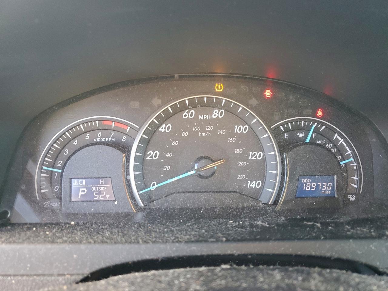 2012 TOYOTA CAMRY BASE photo 9