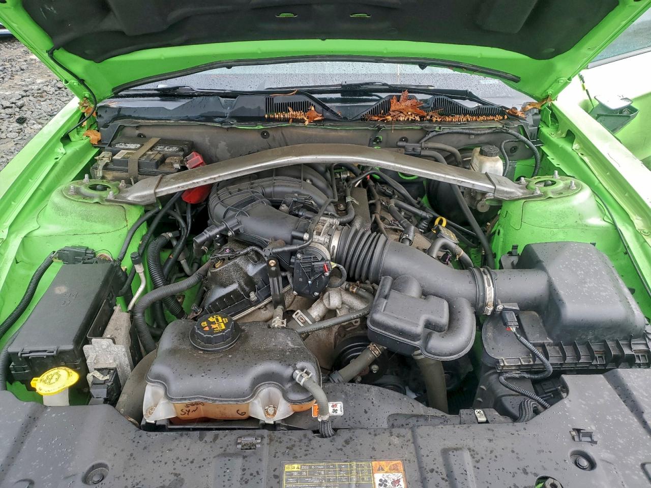2013 FORD MUSTANG photo 21