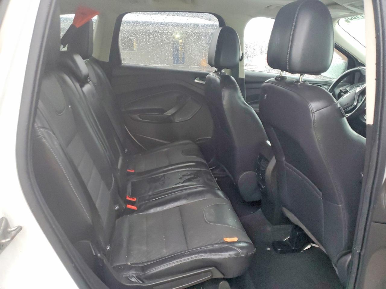 2016 FORD ESCAPE SE photo 19