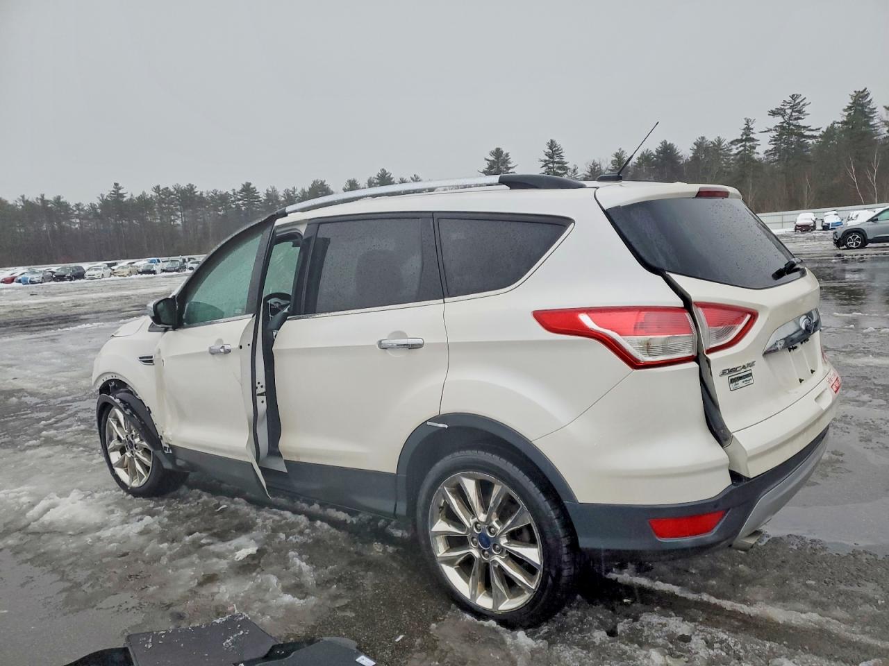 2016 FORD ESCAPE SE photo 3