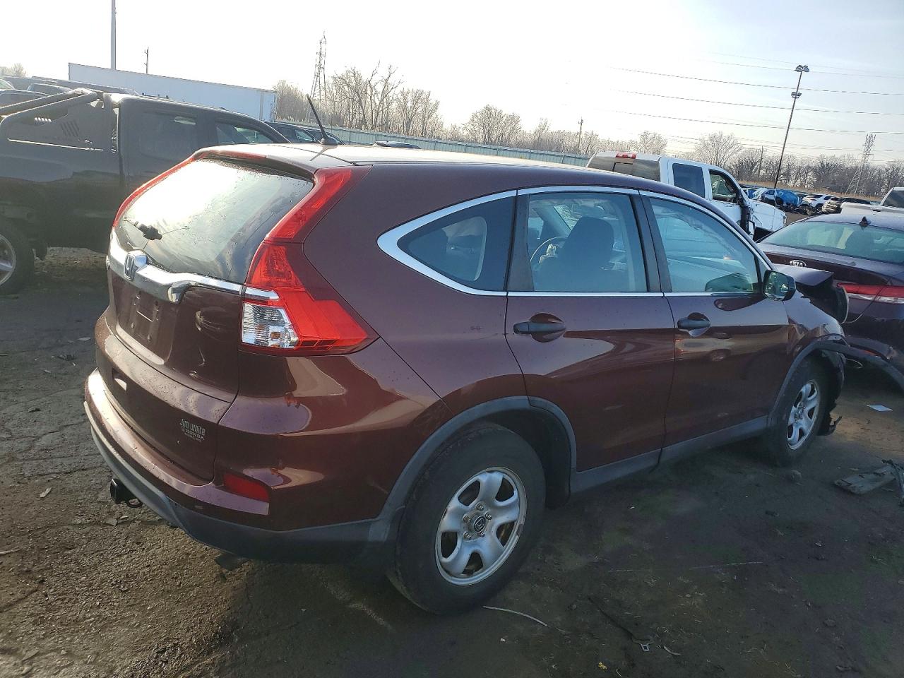 2015 HONDA CR-V LX photo 5