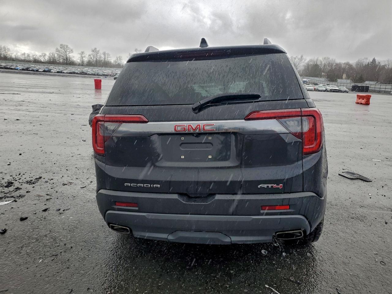 2023 GMC ACADIA AT4 photo 6