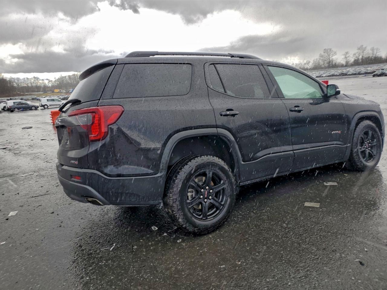 2023 GMC ACADIA AT4 photo 3