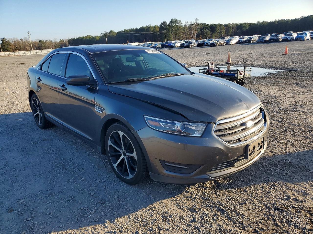 2016 FORD TAURUS SEL photo 7