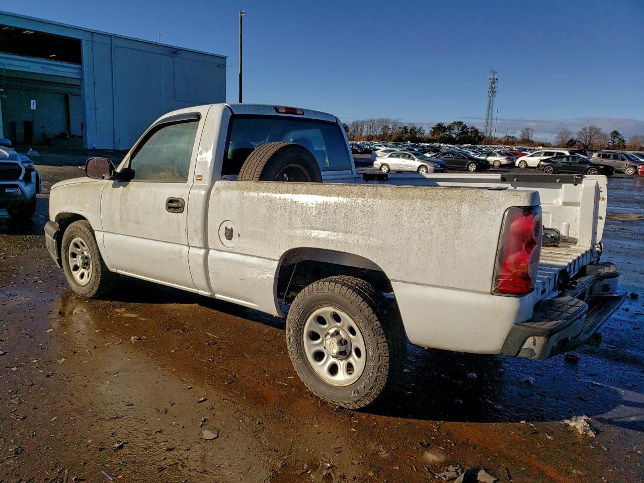 2005 CHEVROLET SILVERADO C1500 photo 4