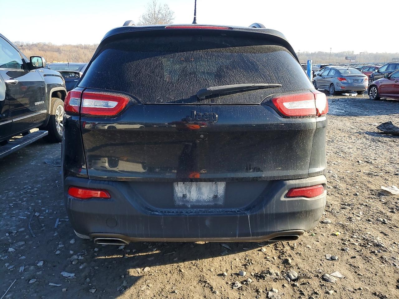 2016 JEEP CHEROKEE LATITUDE photo 6