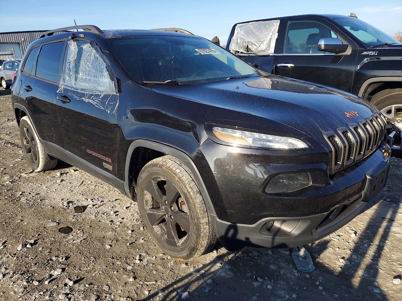 2016 JEEP CHEROKEE LATITUDE photo 4