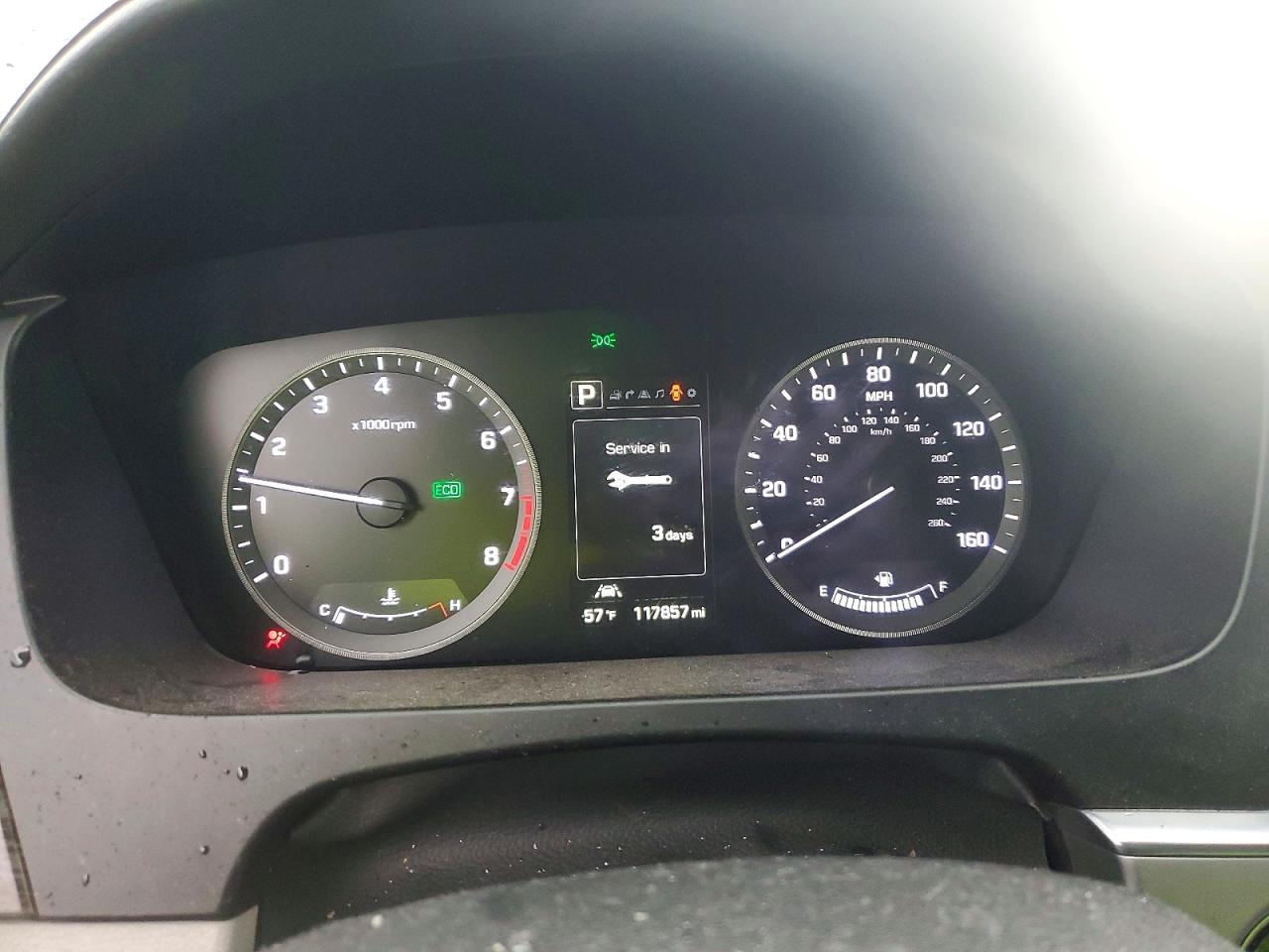 2015 HYUNDAI SONATA SPORT photo 9