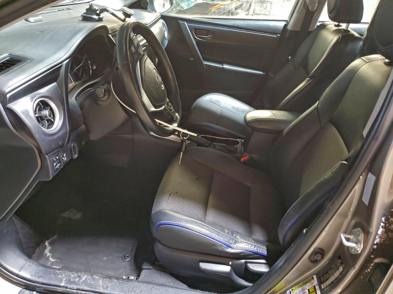 2017 TOYOTA COROLLA L photo 19