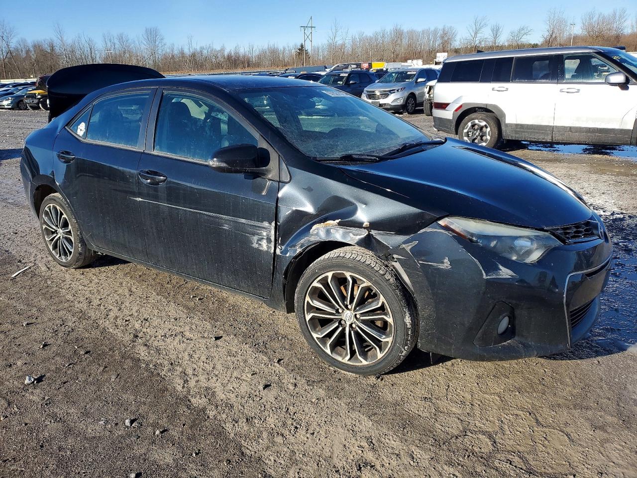 2014 TOYOTA COROLLA L photo 4