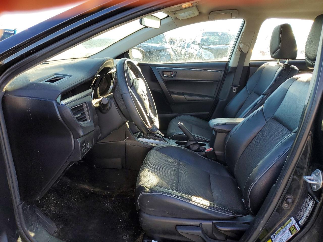 2014 TOYOTA COROLLA L photo 7