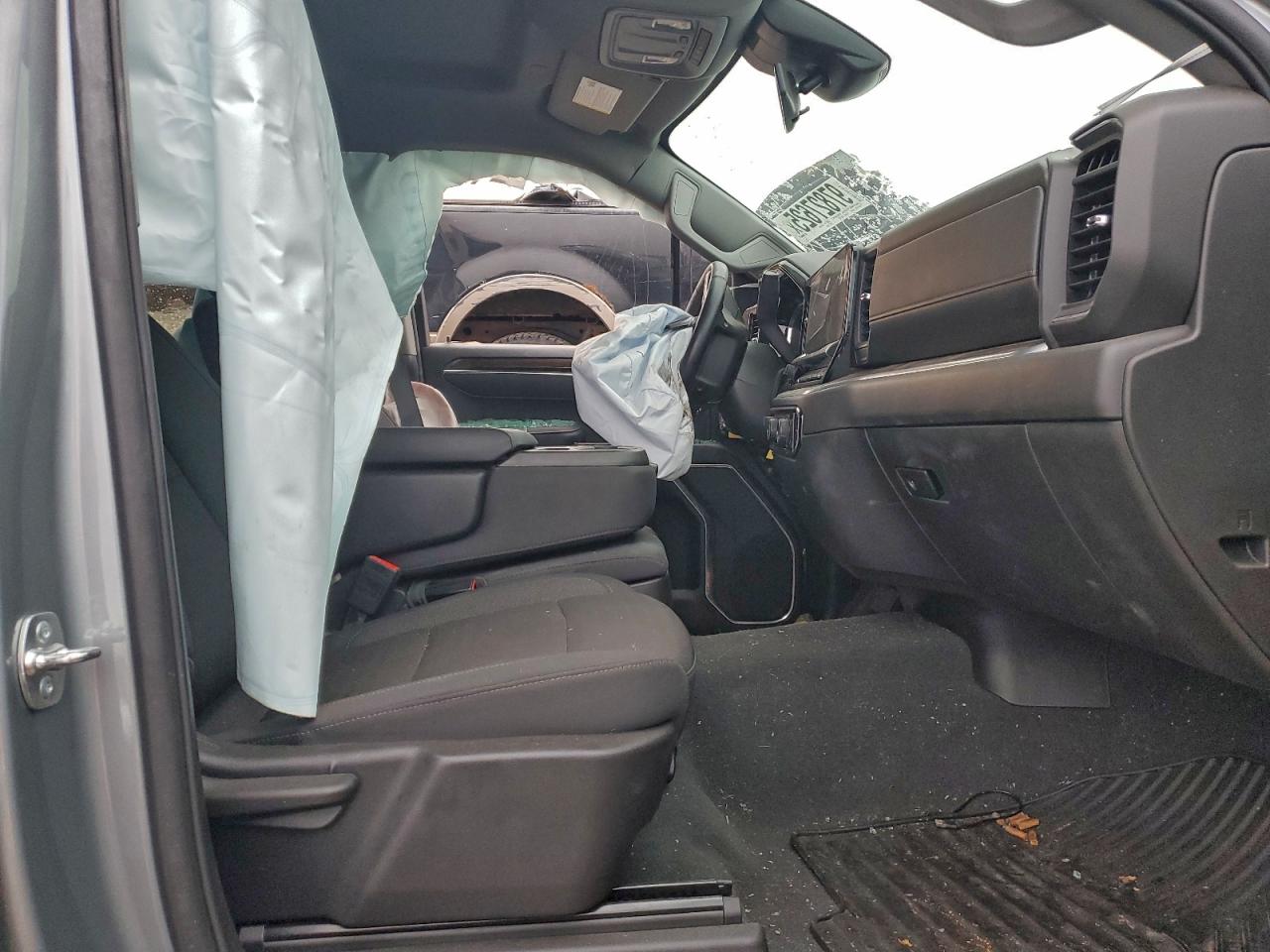 2025 CHEVROLET SILVERADO K1500 LT-L photo 13